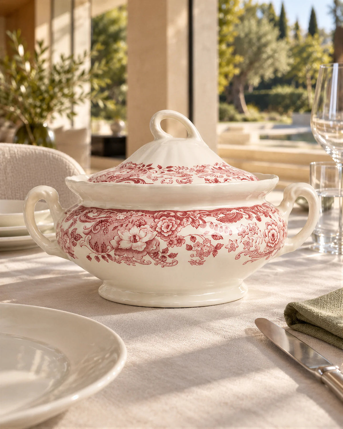 202 Rosa Soup Tureen