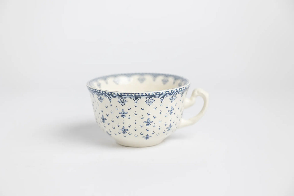 Flor Lis Azul — La Cartuja de Sevilla