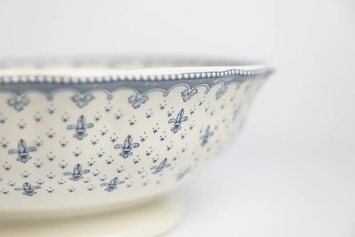 Flor Lis Azul — La Cartuja de Sevilla